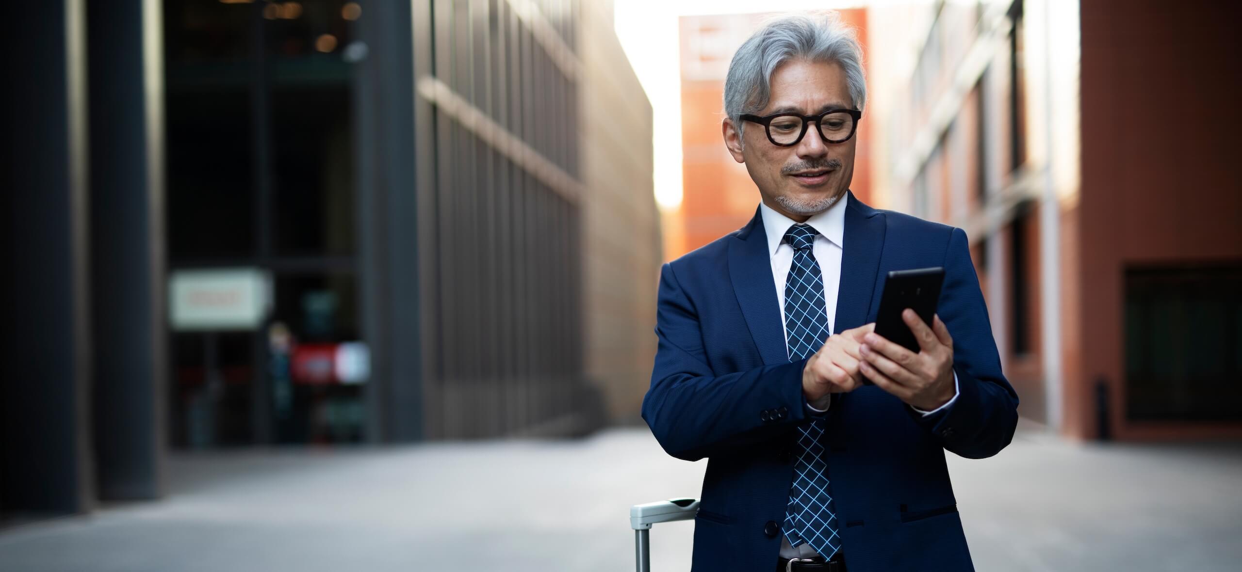 Medical provider reviews online reputation on mobile device