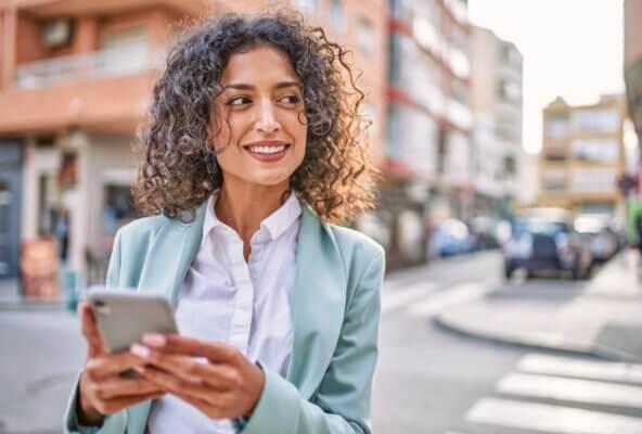 Manage patient reviews with AI, even on the go
