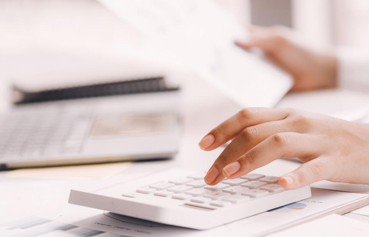 Medical office manager calculates reimbursements after learning how practices can get paid with new credit reporting